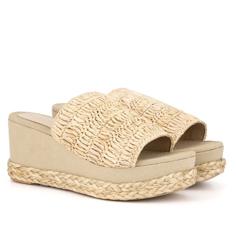 New! TORGEIS NEW YORK Woven Neith Sandal in Beige Platform Wedge Sandal size 11